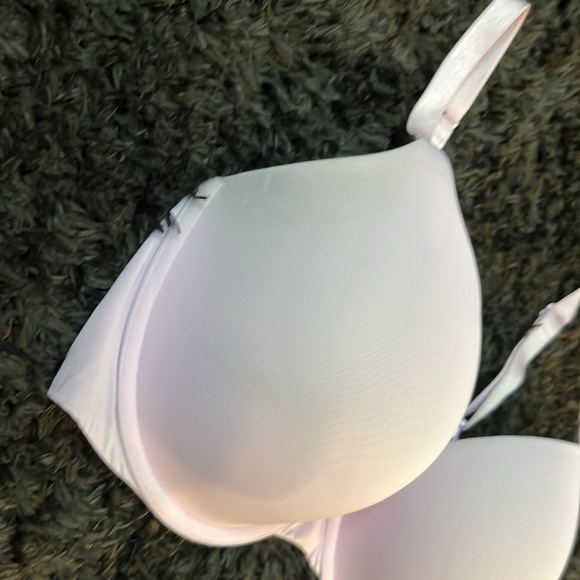 VICTORIA’S SECRET T-shirt Push-up Bra - Picture 2 of 7